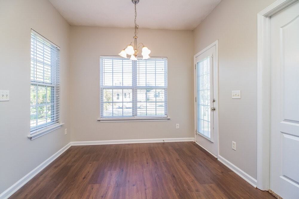 2627 Sewanee Pl - Photo 6 of 17