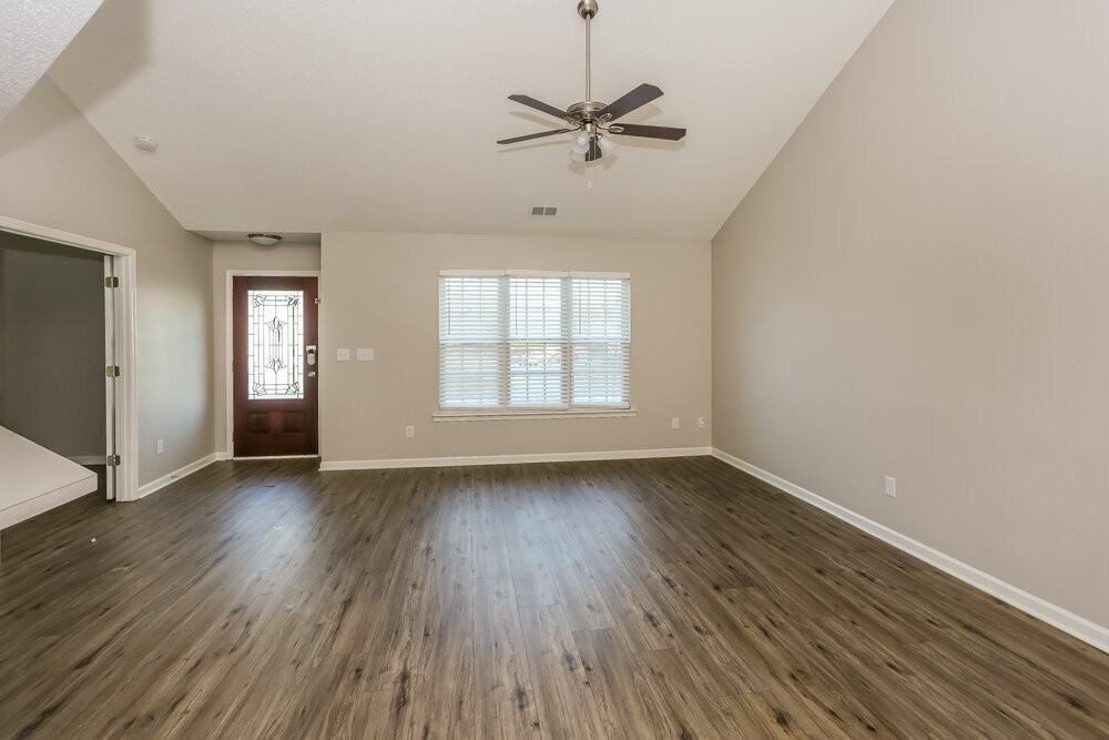 5751 Heron Point Pl Sw - Photo 5 of 16