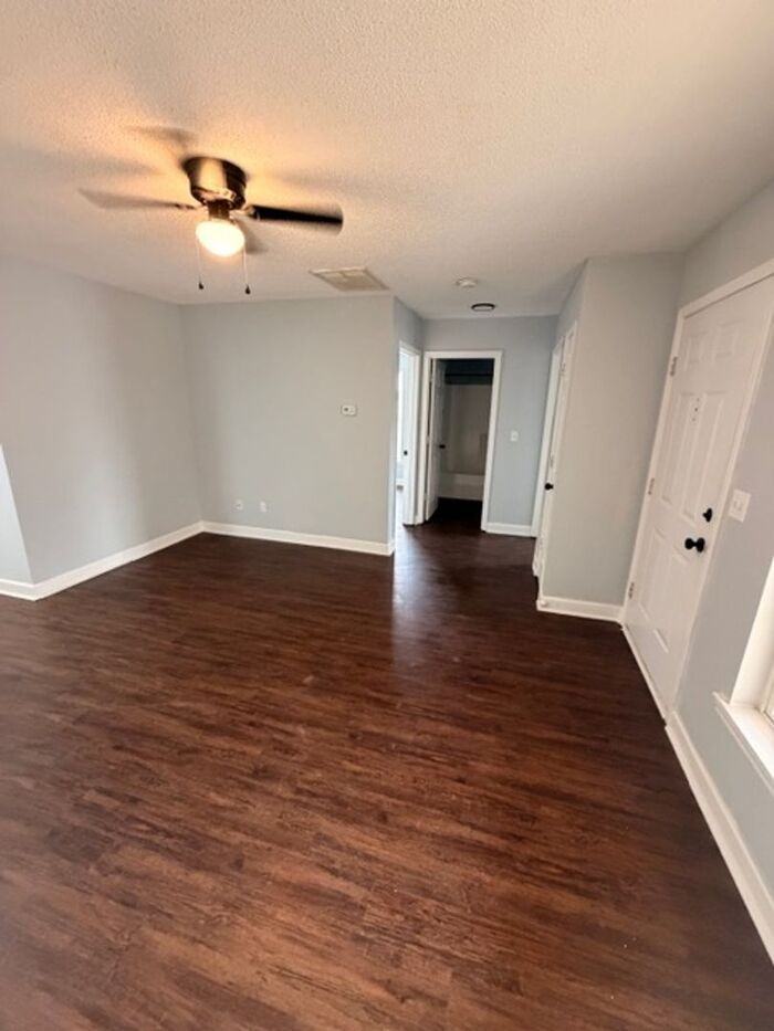 940 Wildwood Ln #940 - Photo 6 of 30