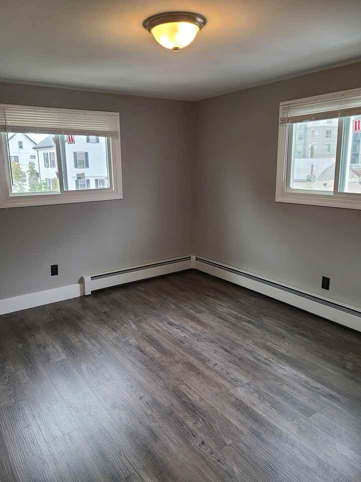 17 Stearns St #2 - Photo 7 of 11