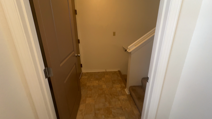 1316 Dakota Dr - Photo 2 of 14