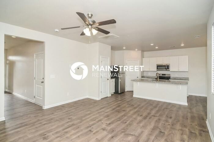 9202 War Eagles Way - Photo 3 of 18