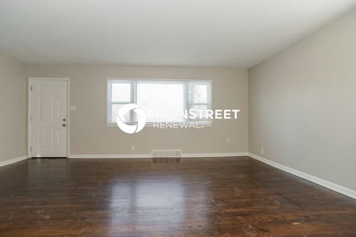 4335 Yecker Ave - Photo 6 of 17