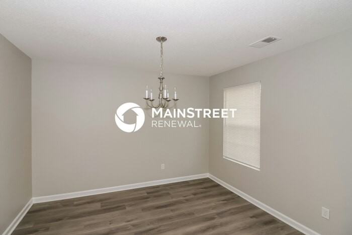 10209 Cottage Farms Dr - Photo 6 of 17