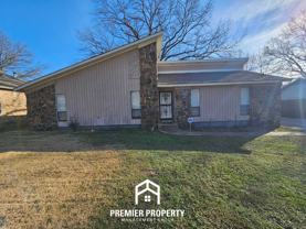 4092 Spring Hollow Dr - Photo 1 of 1