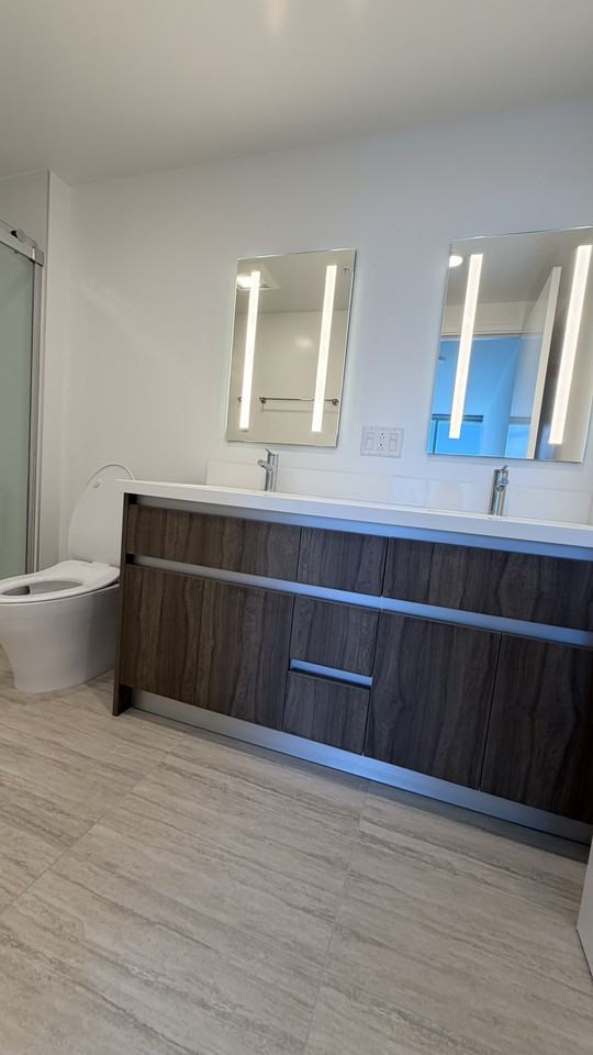 1515 Liona St #1 - Photo 4 of 8