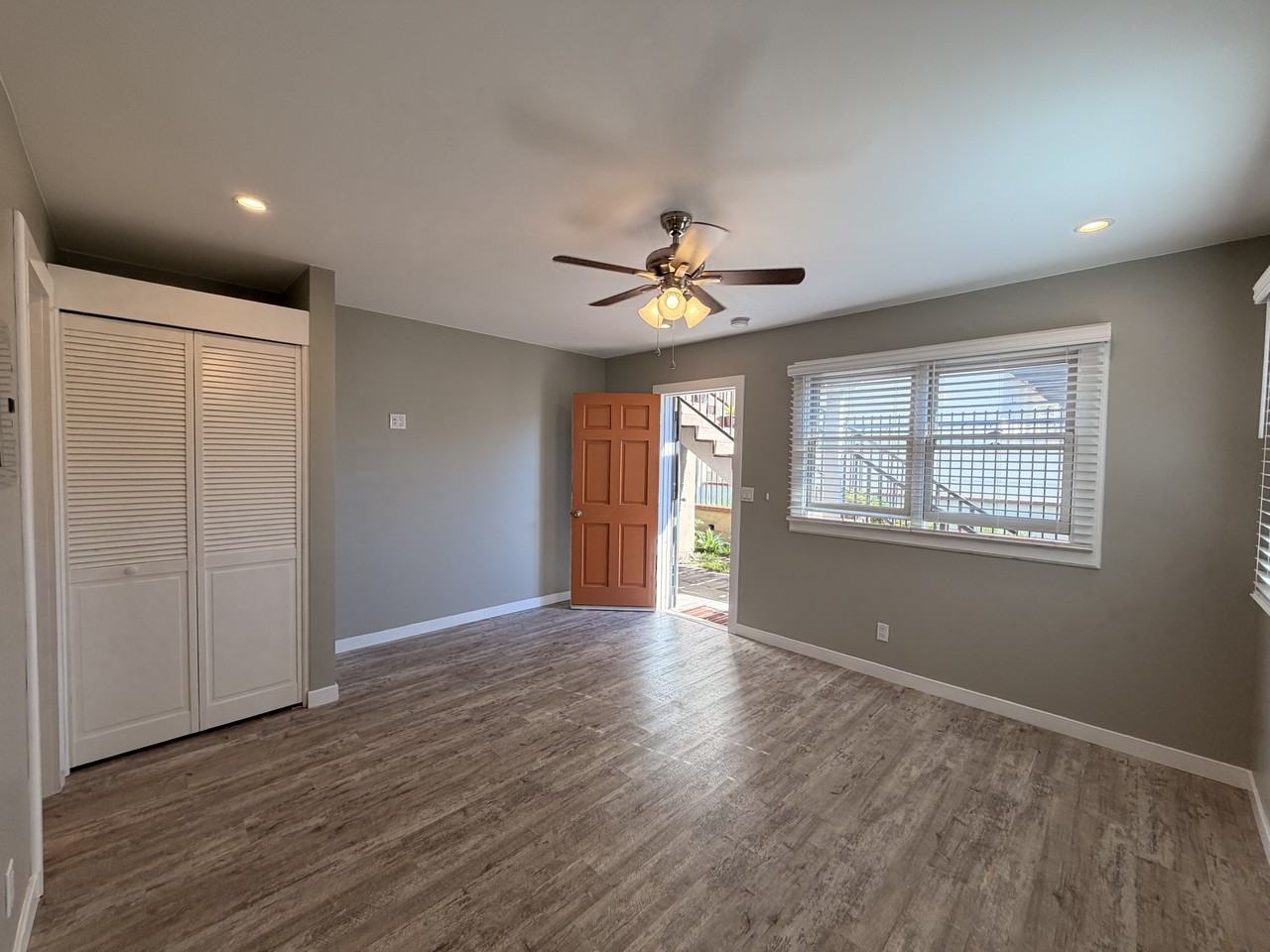 2340 Jefferson Street - Photo 2 of 22