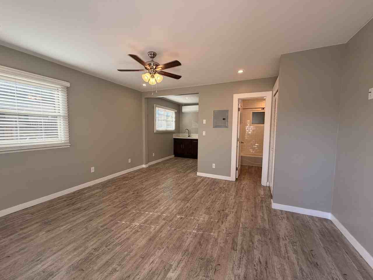 2340 Jefferson Street - Photo 5 of 22