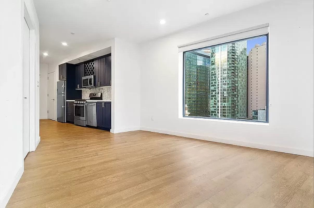 4132 27th St #11C - Photo 5 of 11