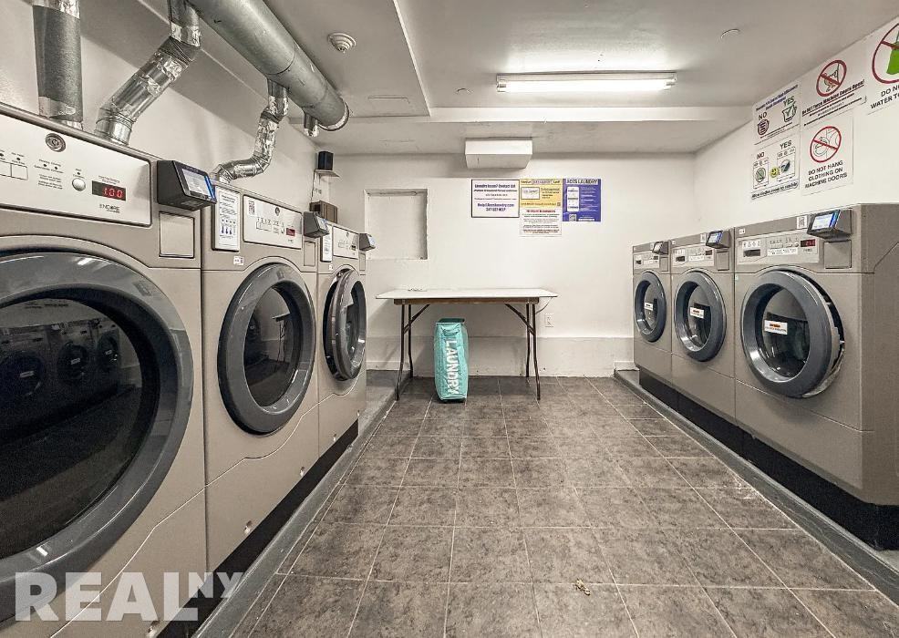 Metropolitan Ave #301 - Photo 3 of 5