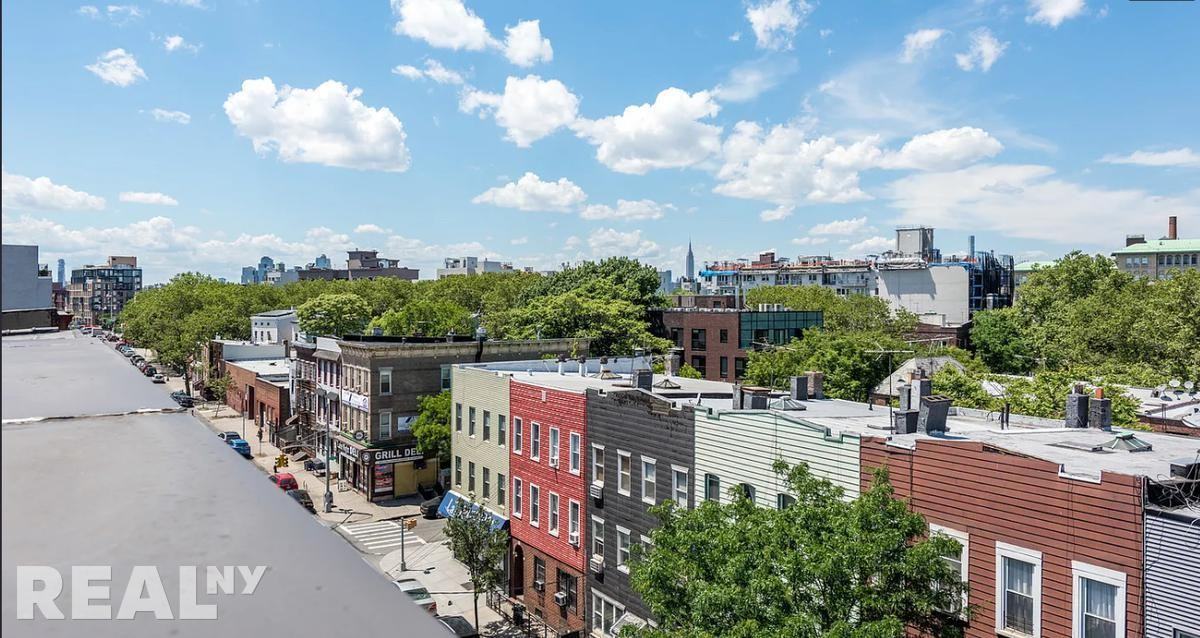 Metropolitan Ave #301 - Photo 5 of 5