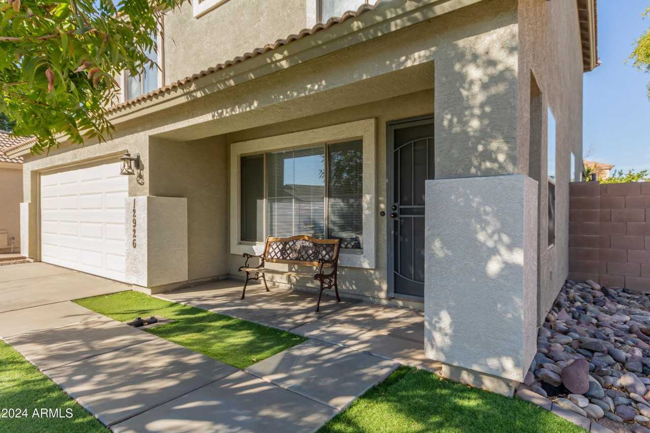 12926 W Willow Ave - Photo 7 of 32