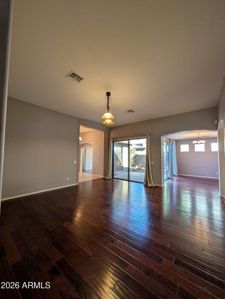 337 W Swan Dr - Photo 6 of 21