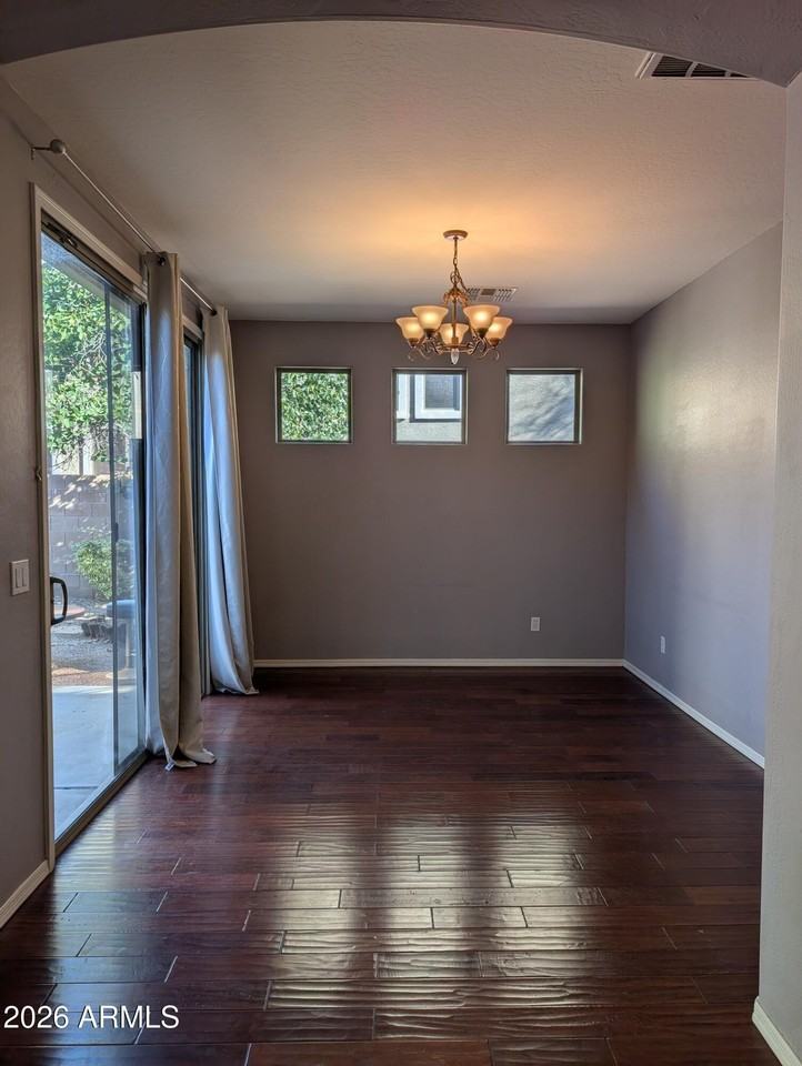 337 W Swan Dr - Photo 7 of 21