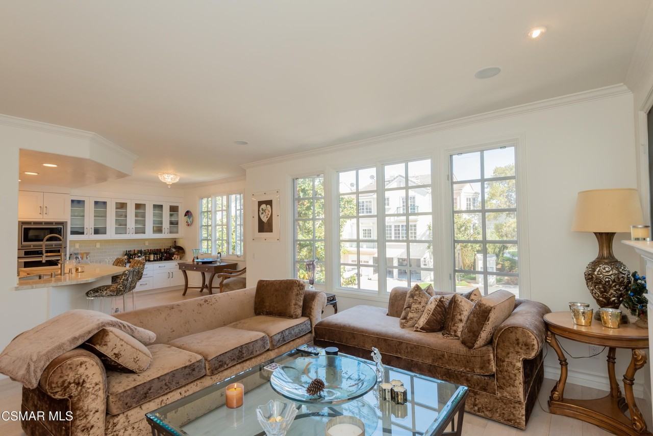 2443 Swanfield Ct - Photo 6 of 13