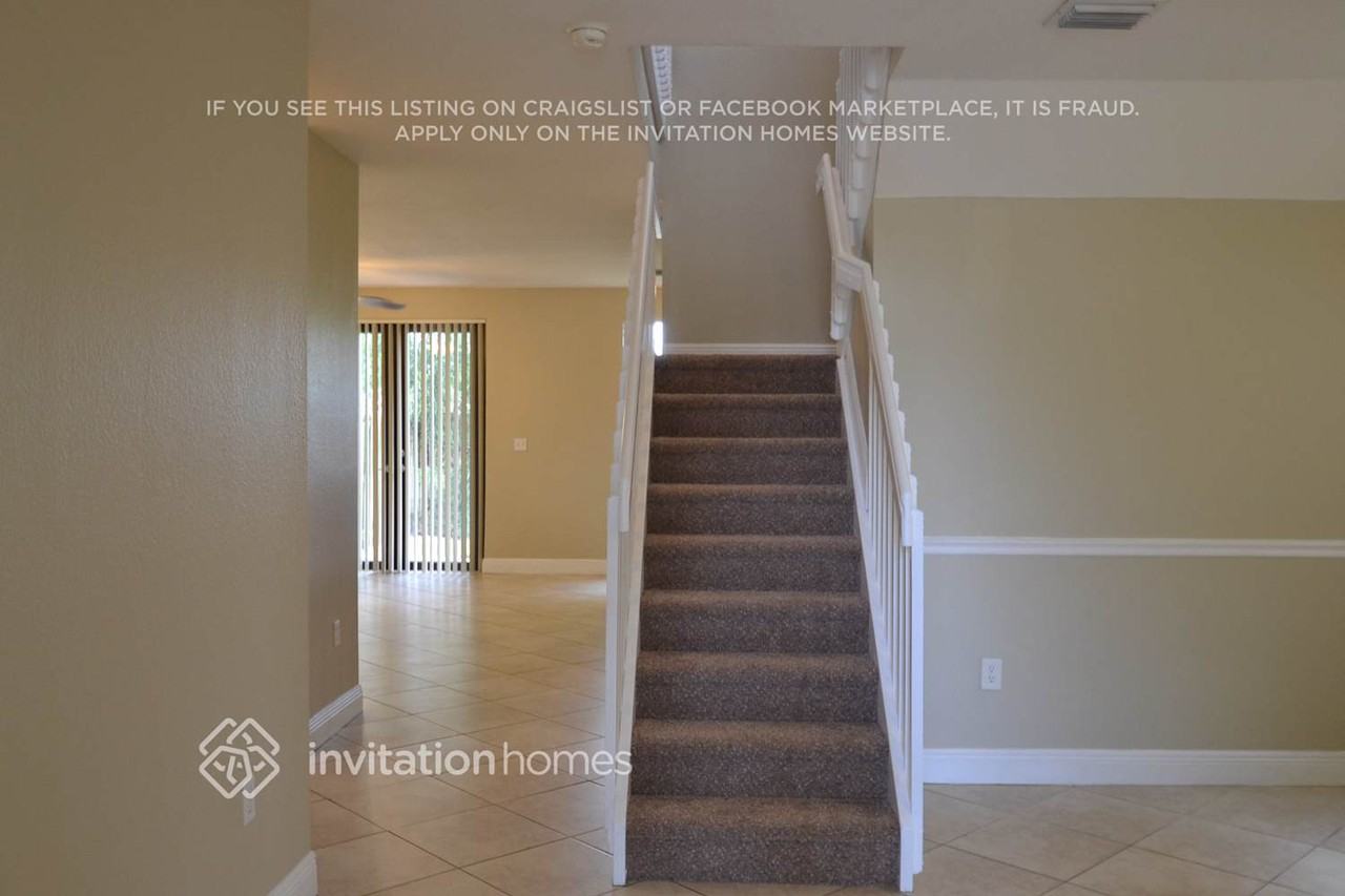 3720 Sw 69th Ave - Photo 3 of 14