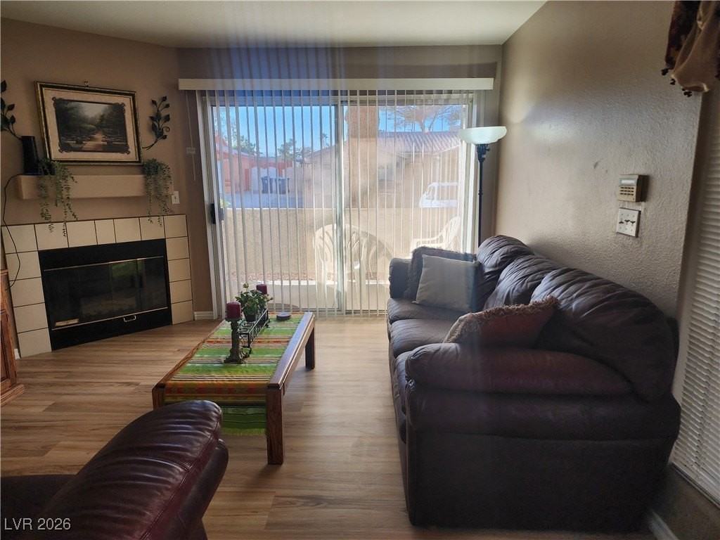 5140 Mandalay Springs Dr #104 - Photo 4 of 26