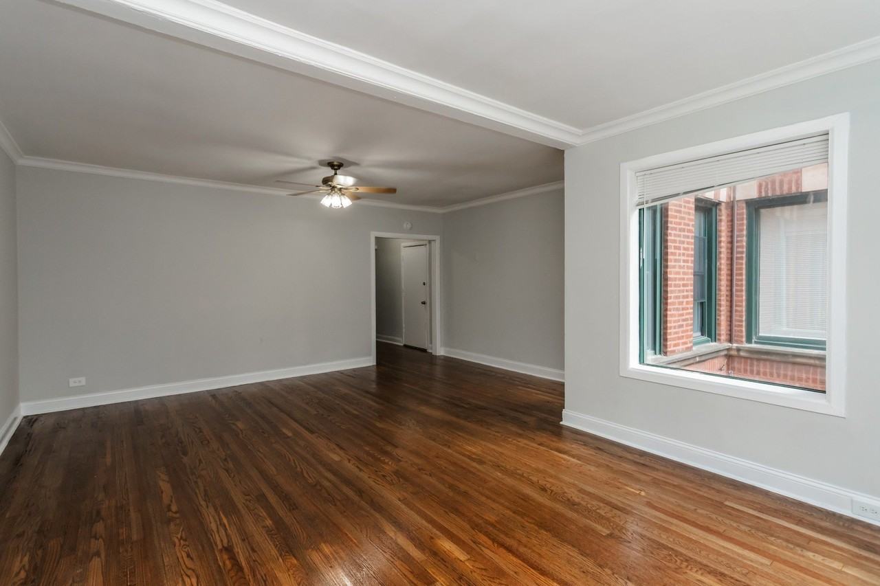 6913 S Paxton Ave Apt 1 #1 - Photo 3 of 11