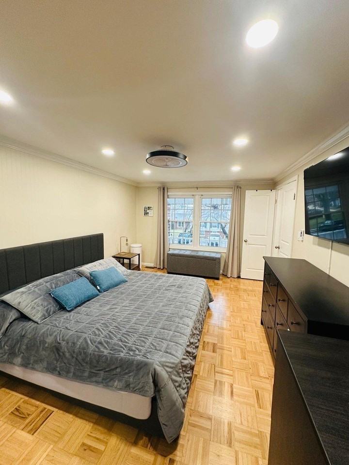 2062 Danbury Pl - Photo 2 of 38