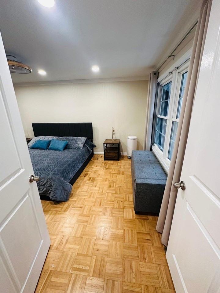 2062 Danbury Pl - Photo 3 of 38