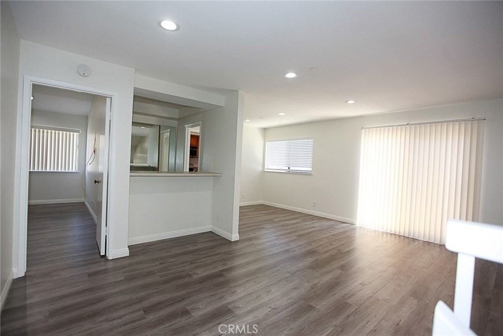 28209 Ridgepoint Ct - Photo 6 of 21