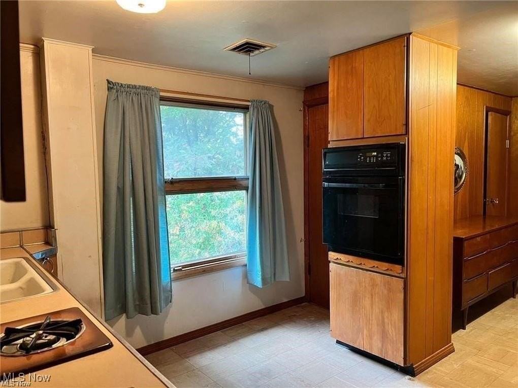 8581 Fair Rd - Photo 4 of 20