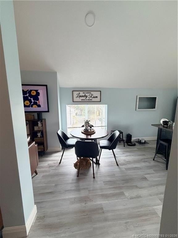 310 Se Denver Ave Unit 2 #2 - Photo 3 of 8