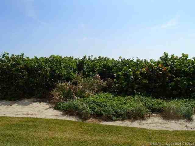 7400 S Ocean Dr Apt E102 #E102 - Photo 2 of 13