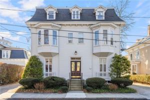 featured image of 67 Perry St Apt 7 #7