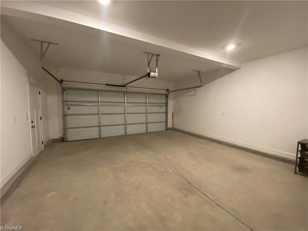 4003 Crimson Wood Ct - Photo 4 of 19