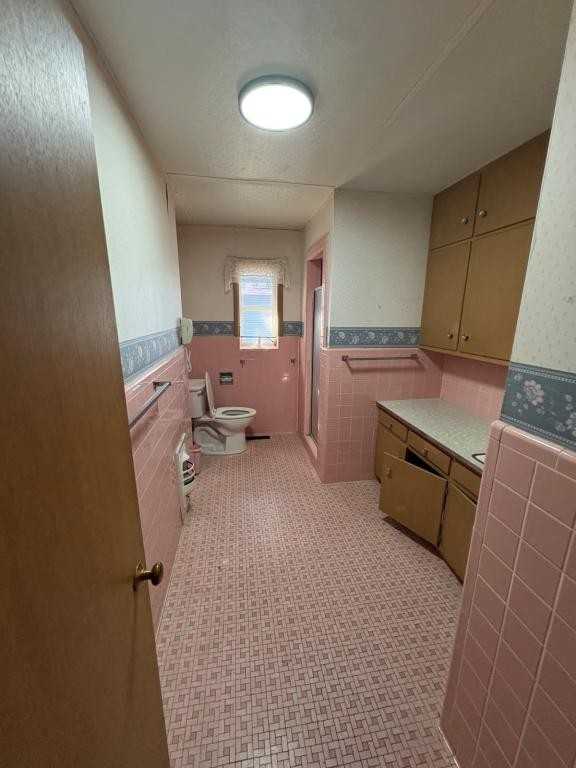 603 E Maple St - Photo 6 of 14