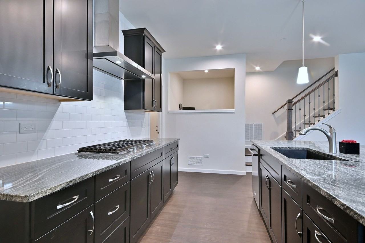 620 North Sullivan Street - Photo 6 of 15