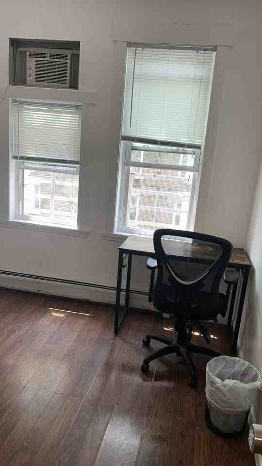 62 Tonnelle Avenue #203 - Photo 3 of 7