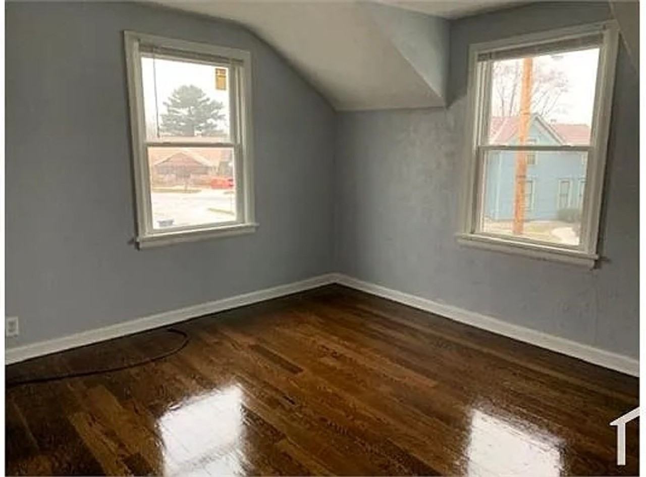 129 Laporte Ave - Photo 2 of 7