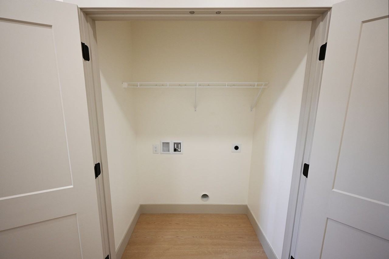 132 Brushwood Dr - Photo 7 of 19