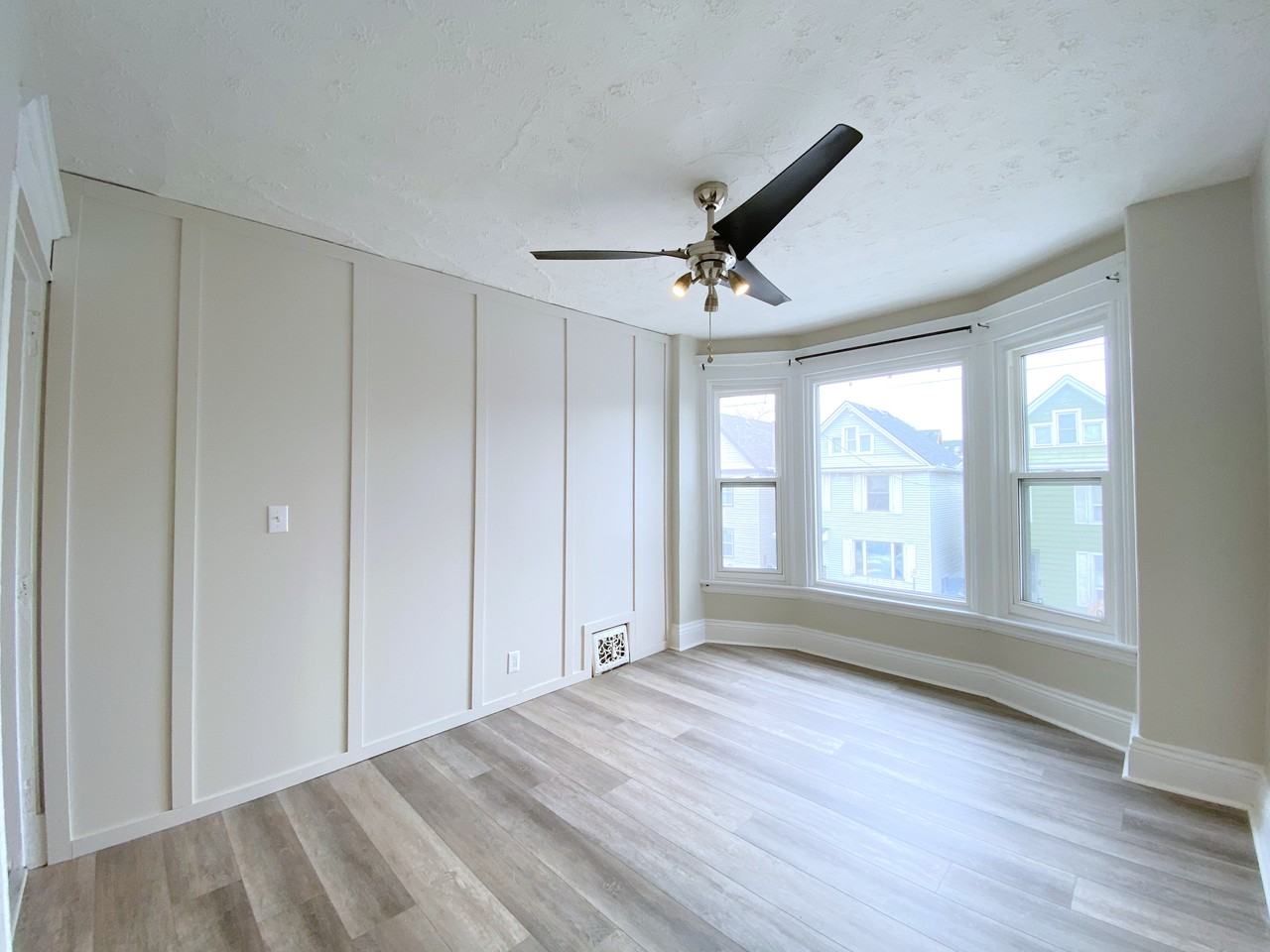 131 Stirton Street #2 - Photo 3 of 19