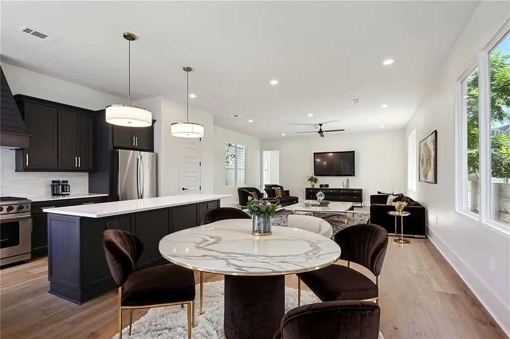 933 Terpsichore Street - Photo 7 of 31