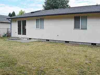 1223 Mary Lou Street Southeast - Photo 7 of 10