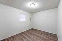 110 Circle B N #B - Photo 4 of 7