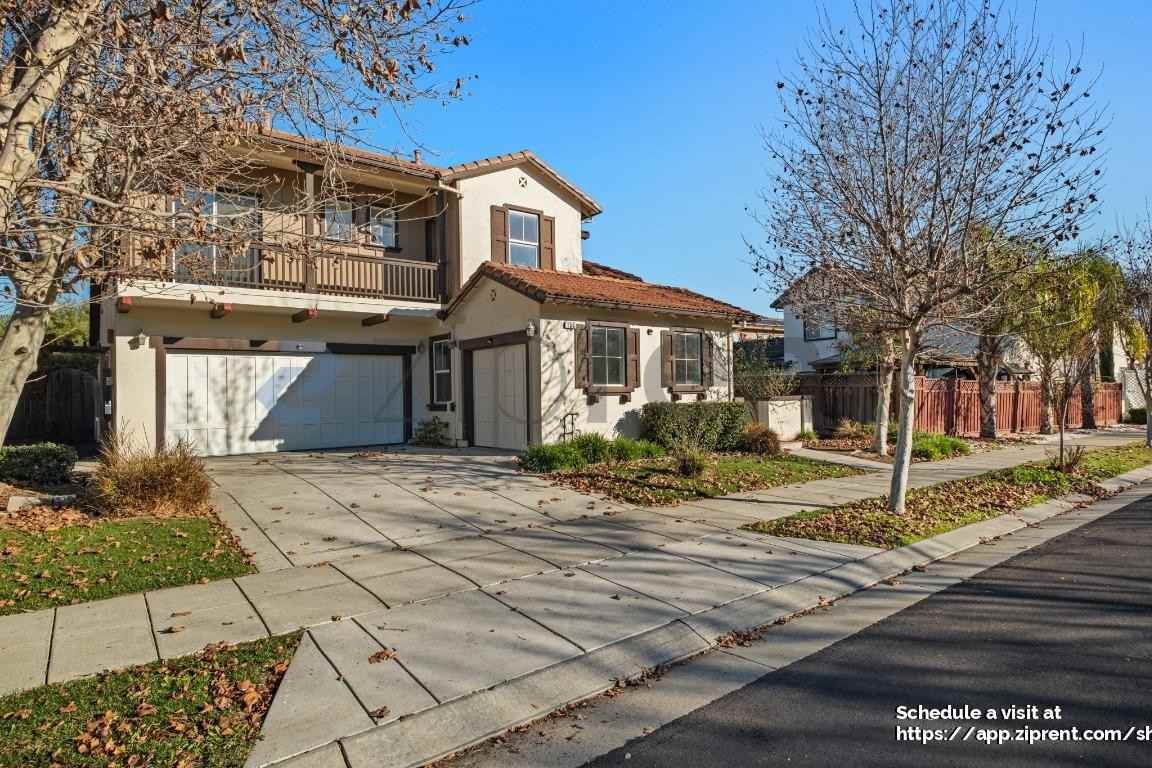 155 E Heritage Dr - Photo 2 of 43