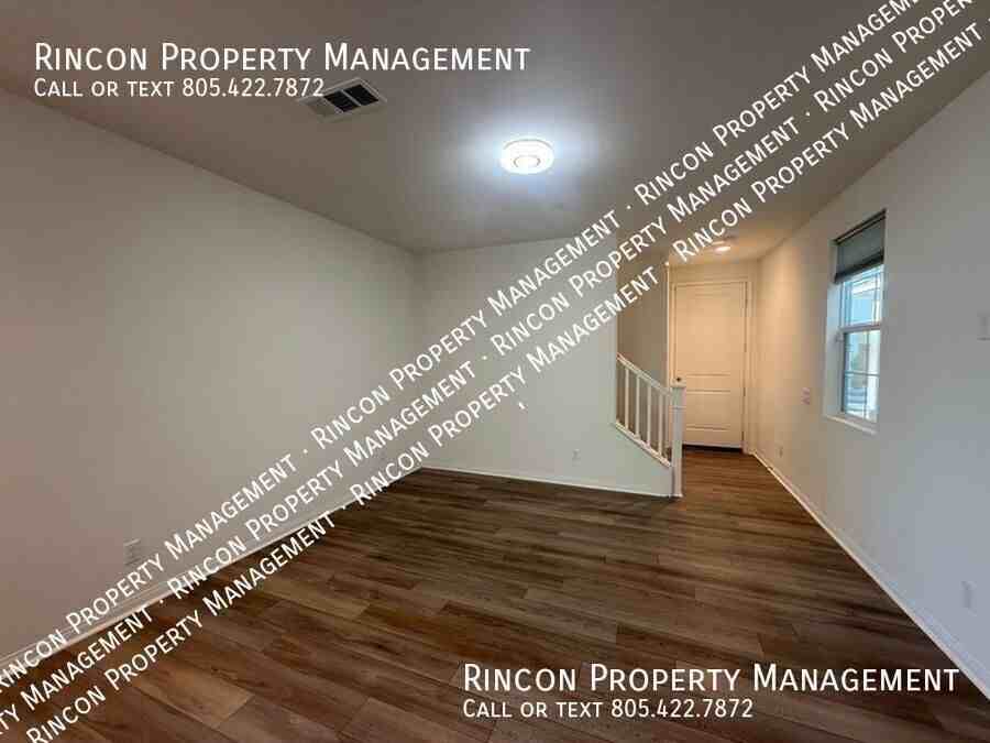 350 Campbell Ct - Photo 4 of 21