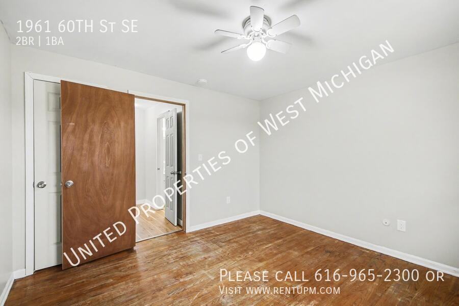 1961 60th St Se - Photo 3 of 19