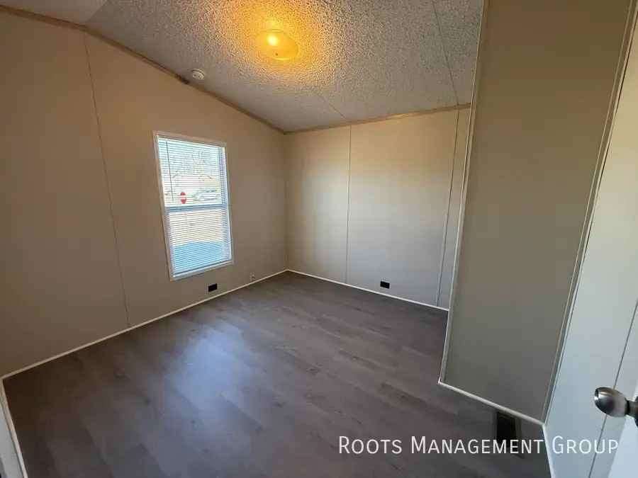 321 E 17th Ave #105 - Photo 7 of 12