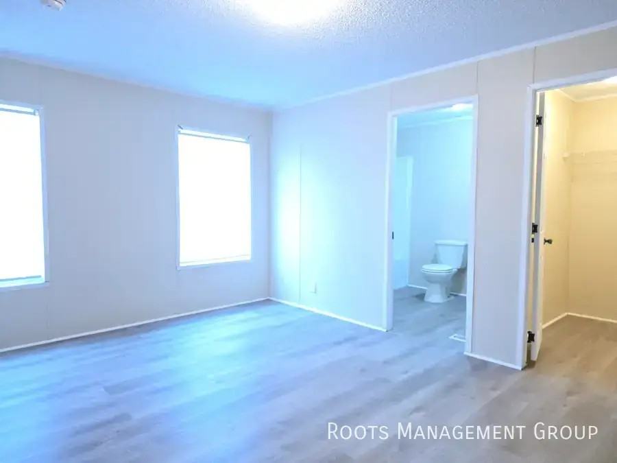 2501 Chestnut St #2501C - Photo 5 of 10