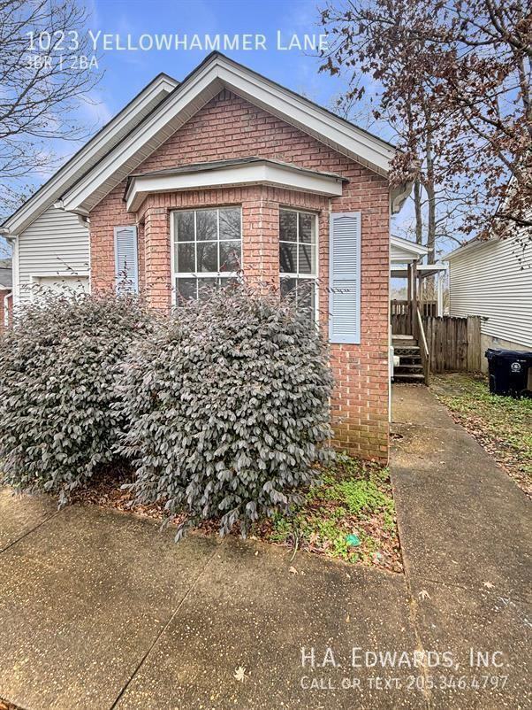 1023 Yellowhammer Ln - Photo 3 of 22