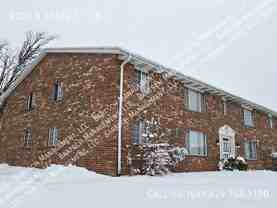 4205 N 104th St #8 - Photo 1 of 1