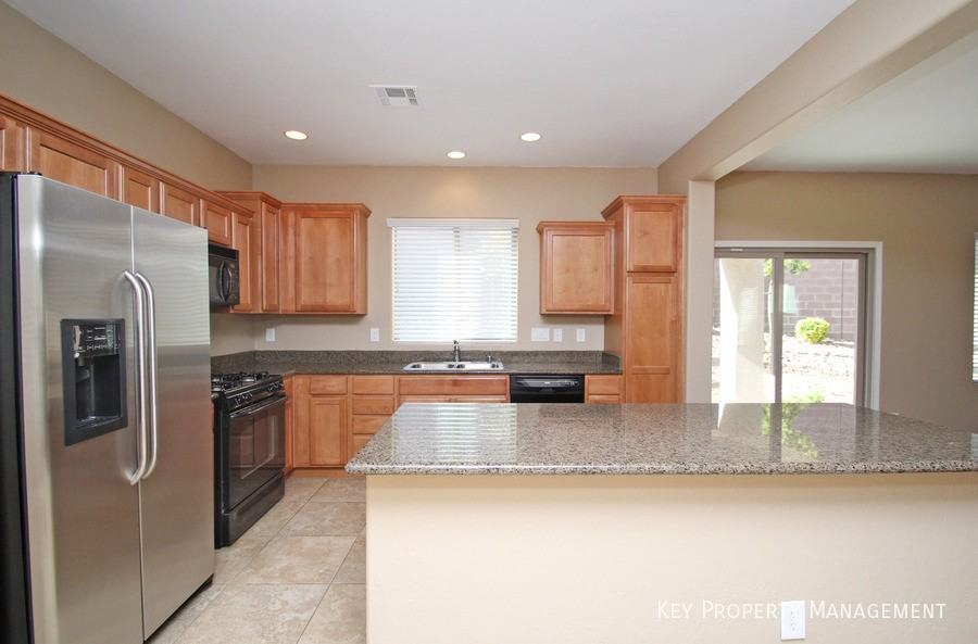 2705 Rimbaud St - Photo 7 of 15