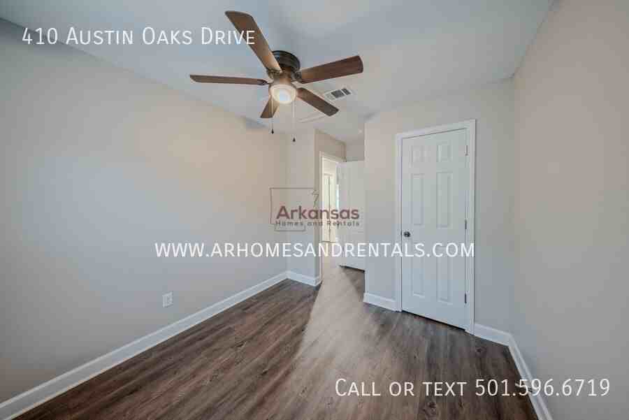 410 Austin Oaks Dr #410 - Photo 7 of 28