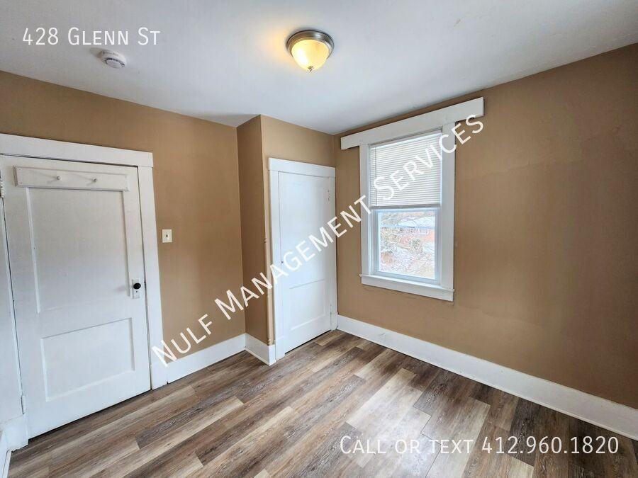 428 Glenn St - Photo 6 of 9