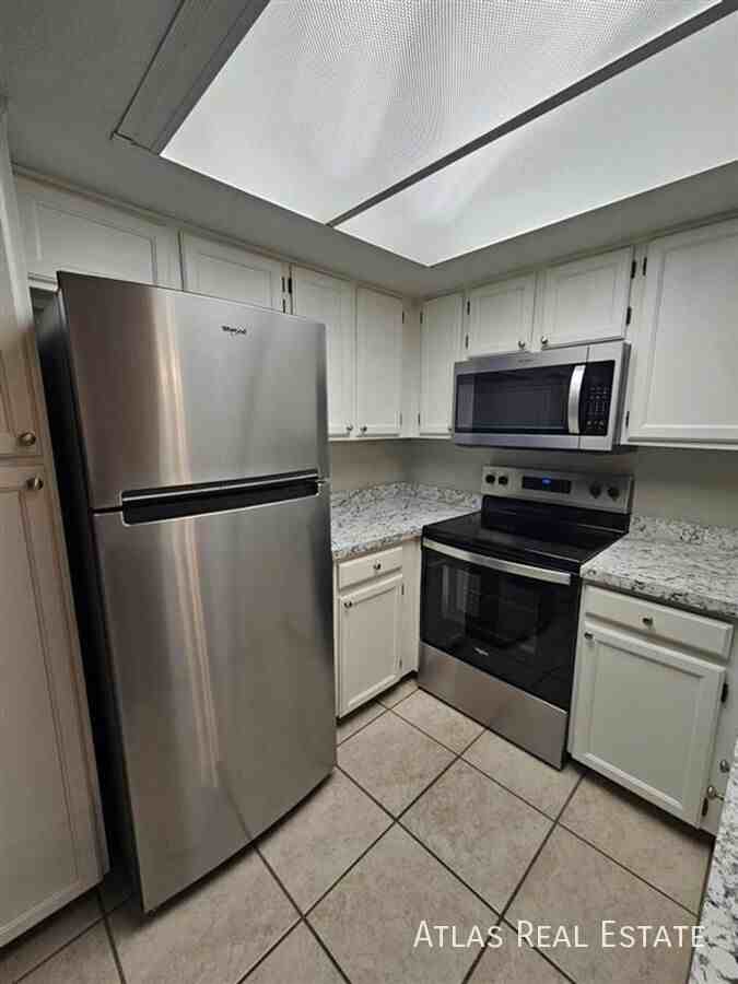 1645 W Baseline Rd #1013 - Photo 2 of 17